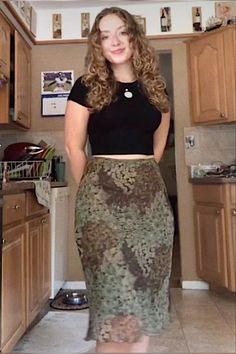 Green Pattern Skirt Outfit, Librarian Style Midsize, Long Skirt Whimsigothic, A Line Skirt Plus Size Outfit, Head And The Heart Concert Outfit, Mid Size Feminine Style, Mid Length Skirt Outfit Summer, Styling Romantic Body Type, Whimsigothic Outfits Aesthetic