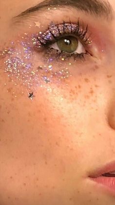 Glitter Makeup Concert, Taylor Swift Face Glitter, Sparkly Face Makeup, Folklore Eye Makeup, Star Around Eye Makeup, Concert Makeup Looks Glitter, Euphoria Makeup Hooded Eyes, Glitter Star Makeup, Easy Glitter Makeup