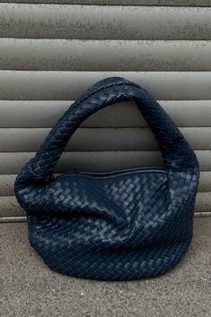 Woven Rounded Shoulder Bag Blue | NA-KD Navy Purse, Cute Shoulder Bag, Braided Bag, Fall Bags, Woven Design, Woven Bag, Cute Bags, Na Kd, Blue Bags