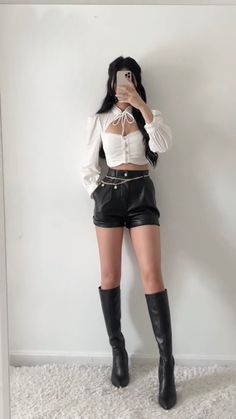 tiktok: fitsandbits Korean Party Outfit Night Club, Kpop Concert Outfit, Outfit Inspiration Women, Event Outfit, Football Outfits, Stage Outfits, Kpop Outfits, Girly Outfits