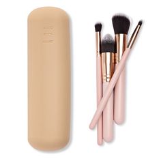 Ditch the messy bag drama! This silicone brush holder is your new travel BFF! Tired of makeup mayhem in your travel bag? The Sorbus Travel Cosmetic Makeup Brush Holder is a no-brainer for those on the go. Crafted from luxuriously soft, specially formulated silicone, it's gentle on your brushes, a breeze to clean, and built to endure the travel grind. The innovative magnetic closure keeps your brushes securely tucked away, preventing them from becoming makeup escape artists. Plus, the compact des Travel Makeup Brush Holder, Brush Sizes, Travel Makeup Brushes, Modern Farmhouse Bathroom Rug, Beauty Organization, Makeup Brush Holder, Bathroom Storage Organization, Silicone Brush, Makeup Brush Holders