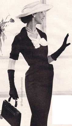 1950s Vintage Fashion, Cristobal Balenciaga, 1950 Fashion, Vintage Suit, Mode Chanel, Jeanne Lanvin, Fashion 1950s, Vintage Couture