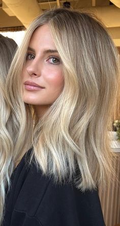 Mid Length Blonde Hair, Medium Blonde Hair, Blonde Hair Looks, Penteado Cabelo Curto, Mid Length Hair, Hair Transformation