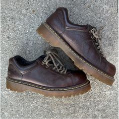 Dr. Martens Vintage Y2k 10938 Brown Leather Lugsole Chunky Oxford Shoes Size 11 Woman's Size 10 Men's Good Condition!! Add To A Bundle Of Two Items Or More For A Private Discount Leather Lace-up Shoes For Streetwear, Lace-up Leather Shoes For Streetwear, Chunky Oxford Shoes, Dr Martens Vintage, Shoes Dr Martens, Dr. Martens, Flat Shoes Women, Vintage Y2k, Loafer Flats