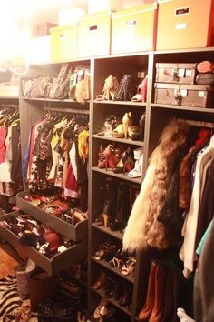 the closet is full of shoes and other items