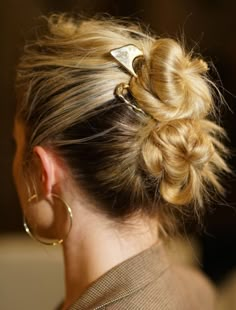 Glossy Hair, French Twist, Modern Hairstyles, Good Hair Day, Hair Dos, Hair Day, Pretty Hairstyles, Hair Looks, Cute Hairstyles