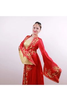 Made of quality fabric, everything in the picture is included. Red Festival Costume Dresses, Elegant Dresses For Ceremonies And Festivals, Elegant Dresses For Ceremony And Festivals, Sultan Ottoman, Sultan Kosem, Ottoman Sultan, Kosem Sultan, Womens Costumes, Women's Costumes