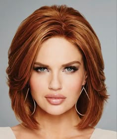 Tapered Layers, Hair Care Kit, Raquel Welch Wigs, Medium Layered Hair, Haircuts For Medium Hair, Raquel Welch, Short Hair With Layers, Hair Length, Ginger Hair