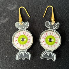 Eyeball Candy Earrings. I Got These From Lipstick & Chrome- I Am Not Sure Which Brand They Were Originally. Slight Glittery Look To The Eyeballs. Drop Hangers. Very Lightweight. Excellent Pre-Owned Condition. I Have Never Worn These. About 2.25” In Length, Including Hanger. About .75” Wide. Fun White Party Jewelry, Eyeball Jewelry, Novelty White Round Earrings, Eyeball Earrings, Vinyl Display, Kidcore Aesthetic, Concept Store, Candy, Illustration Art