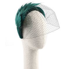 Emerald Green Feather Headband with Birdcage Veil Add vintage glam to your modern wedding day look with this sophisticated emerald birdcage veil and feather headband by Athena Crystal Couture. This Birdcage Veil Fascinator Headband's captivating blend of modern flair and timeless elegance makes this the perfect headpiece for the bride or her bridesmaids. A must-have for your Great Gatsby, Downton Abbey or Vintage Inspired wedding day. This exquisite headpiece is the perfect accessory for weddings, races, and formal events. The feather headband is padded for optimum comfort. Size: Headband measures 1 3/4" wide. Color: Emerald Green. Style: hp9912. Need several headpieces for your bridal party? You can buy in bulk and save! This style is also available in black and gold. Please allow 2-3 wee Beaded Edge Veil, Quinceanera Accessories, Veil Fascinator, Vintage Wedding Accessories, Winter Wedding Accessories, Beaded Wedding Veils, Modern Vintage Wedding, Vintage Glam Wedding, Headband Fascinator