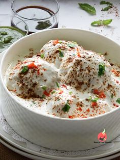 Dahi Bhalla Photography, Veg Starters, Dahi Vada Recipe, Nashta Recipe, Dahi Vada, Holi Recipes, Bangle Ceremony, Vada Recipe