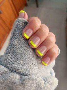 Colored French Tip Gel Nails, Neon Yellow Pedicure, Neon Micro French Nails, Neon Tips Short Nails, Yellow Tips, French Tip Nails Neon, Neon French Tip Nails Short, Gel Nails Neon, French Neon Nails