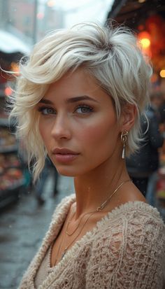 23 Bold Short Winter Haircuts for 2024-2025 with Stunning Hair Color Ideas Edgy Platinum Blonde Hair Short, Blonde Asymmetrical Pixie, White Spiky Hair, Silver Hair With Blonde Highlights, Short Blonde Layered Hair Choppy Bobs, Blonde Pixie Bob Haircut, Blond Hair Short Styles, Short Full Haircuts, Carol Brady Haircut