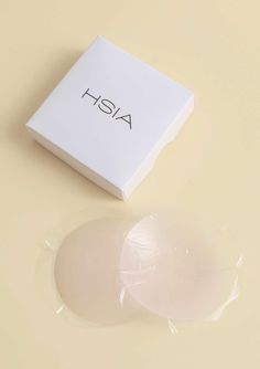 HSIA (Valued $10.99)Silicone Breast Covers Skin Peel, Dress Swimwear, Silicone Bra, Moisturized Skin, Adhesive Bra, Sheer Dress, Free Gifts, Sports Bra, Fashion Accessories