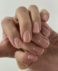 Opi Nude Pink Colors, Dip Manicure Ideas, Neutral Short Nails, Nude Pedicure, Short Round Acrylic Nails, Nude Nails French, Modern French Manicure, Brown Nail Ideas, Nail Ideas For Fall