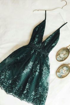 Green Homecoming Dress, Green Spaghetti, Homecoming Dress Short, Short Homecoming Dresses, Mini Prom Dresses, Hoco Dress, Graduation Dresses, Lace Homecoming Dresses