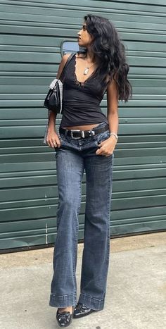 Ctrl Photoshoot, Jean Concert Outfit, Thrift Styling, 00s Mode, Fest Temaer, Looks Jeans, Looks Street Style, 2000s Fashion