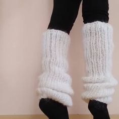 White Knitted Winter Socks, White Knitted Socks For Winter, Thick Knitted White Socks, Cozy Warm Acrylic Socks, Hand Knitted Snug Cozy Leg Warmers, Cozy Hand Knitted Snug Leg Warmers, Cozy Stretch Hand Knitted Leg Warmers, White Footless One Size Leg Warmers, Handmade One Size Leg Warmers For Winter