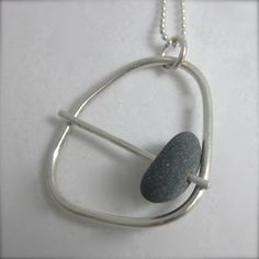 Glass Flameworking, Stone Settings Jewelry, Beach Stones Jewelry, Silversmithing Jewelry, Pebble Jewelry, Silversmith Jewellery, Beach Pebbles, Metalsmithing Jewelry, Stone Jewellery