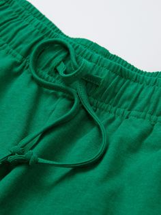 Details: Bright parrot green hue with a special batik wash Elastic waist + drawstring design Fine embroidery label, fine embroidery work Loose small A-line fit Materials & Care: Cotton 100% Hand wash | Dry clean Do not bleach Size & Fit: Model is 5'7", Bust 32, Waist 24, Hips 35, wearing a size S Item #: IM2PA27 Short Green Cotton Bottoms, Green Cotton Loungewear Shorts, Green Cotton Shorts For Loungewear, Casual Kelly Green Bottoms For Spring, Casual Kelly Green Bottoms For Summer, Green Cotton Bottoms With Short Length, Green Cotton Bottoms Of Short Length, Casual Green Cotton Bottoms, Casual Green Bottoms With Drawstring