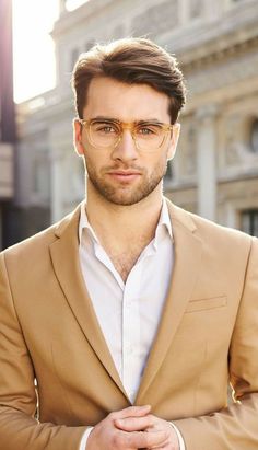 Mens Glasses Trends, New Beard Style, Glasses Outfit, Fall Fashion Skirts, Stylish Eyeglasses, Beard Hairstyle, Mens Fashion Blog, Stylish Glasses