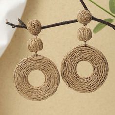 Material: Mixed Material Fashion Element: Fan, Circle, Sphere Style: Bohemian New Start, Hand Weaving, Fan, Pendant