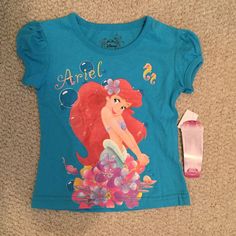 Authentic Nwt Disney Princess Top Short Sleeve Blue 18m Ariel Ariel Color, Disney World Princess, Alice In Wonderland Shirts, Minnie Mouse Hoodie, Mickey Shorts, Minnie Mouse Shirts, Disney Elsa, Mickey Mouse Sweatshirt, Pink Minnie