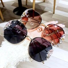 Glasses Frames Trendy, Fancy Glasses, Luxury Glasses, Glasses Fashion Women, Rhinestone Sunglasses, Trendy Glasses, Sunglasses Women Fashion, نظارات شمسية, Fashion Eye Glasses