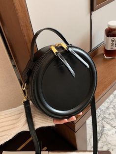 Preto Elegante Collar  Couro PU Simples Bolsa redonda Embellished Circle Bag, Handbag Vintage, Brown Crossbody Bag, Leather Product, Purse Crossbody, Crossbody Bag Women, Brown Bags, Round Design, Satchel Bag