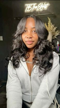 Wash And Set Natural Hair, Weave Hairstyles Middle Part, Navy Blue And Grey Outfit, Short Curly Middle Part, Curly Quick Weave, Hairstyles Middle Part, Short Quick Weave, Twa Hairstyles, Short Box Braids Hairstyles