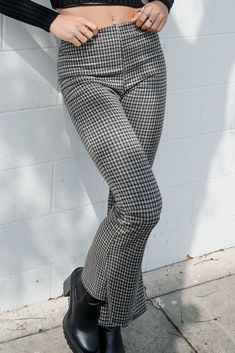 DetailsA pair of woven pants featuring an allover plaid pattern, high-rise waist, and flare leg.Content + Care- 97% Polyester, 3% Spandex- Hand or machine wash coldSize + Fit- Full length: 41"- Waist: 26" Corporate Emo, Scorpio 2023, Grey Plaid Pants, Thrifting Inspiration, Plaid Flare Pants, Plaid Pants Outfit, Corporate Goth, Outfit Inspired, Pants Sewing Pattern