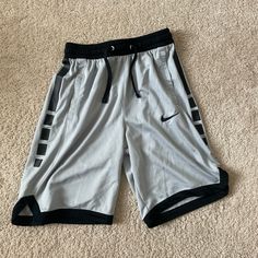 Never Worn Nike Basketball Shorts, Shorts Nike, Nike Basketball, Walker Boots, Basketball Shorts, Pajama Shirt, Shorts Athletic, Fit N Flare Dress, Nike Shorts