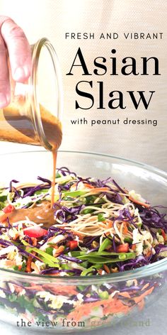 My vegan Asian Slaw with a creamy peanut dressing is a Chinese coleslaw with chow mein noddles that tastes so good you don't even realize how healthy it is. #dressing #best #spicy #creamy #easy #healthy #recipe #asian #chowmein #noodles #potluck #cabbage #vinegar #chicken #sidedish #salad #peanutdressing #vegan #vegetarian #chinese Chinese Coleslaw, Asian Slaw Recipe, Pasti Fit, Asian Slaw, Ramen Noodle Recipes, Vegan Asian, Asian Salad, Slaw Recipes