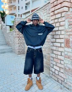 Retro Outfits Men, Streetwear Poses Photo Ideas, Timbs Outfit, Mens Outfits Streetwear, Men Streetwear Fashion, Trendy Fits