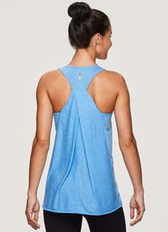 Prime Relaxed Twist Back Tank Top Robin Blue, Womens Yoga, Outfit Styles, Gym Gear, Yoga Tank Tops, Workout Tank Top, Yoga Workout, Athletic Fashion, Active Women