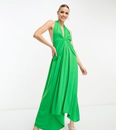 Klänningar från ASOS DESIGN Alla andra klänningar kan gå hem Halterneckmodell Djup urringning Detalj med draperat band Regular fit/normal passform Deep Plunge, Green Midi Dress, Maxi Dress Green, Curator Style, Green Fashion, Body Fit, Spring Wedding, Evening Dresses, Topshop