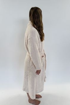 Discover the same cozy softness of our Jan Marie cabin blankets in this incredible robe! It's the perfect addition to your relaxation routine. Details Mid calf length Deep front pockets Tie Super plush, stretchy polyester Fabric | Fit | Care Miranda is wearing a size Small/Medium and is 5'6" tall. 100% polyester Machine Wash on Gentle with like colours. Cozy Snug Outerwear For Loungewear, Cozy Loungewear Sleepwear With Pockets, Cozy Sleepwear With Pockets For Loungewear, Winter Loungewear Robe With Relaxed Fit, Snug Cozy Loungewear Outerwear, Cozy Robe With Relaxed Fit For Loungewear, Cozy Soft Knit Outerwear For Loungewear, Cozy Sleepwear With Pockets For Lounging, Cozy Robe For Loungewear