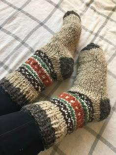 Hand Knitted Wool Socks Extra Thick Large Sizes Pure Wool - Etsy Fluffy Wool Socks, Knit Wool Socks, Sock Knitting Patterns, Knitted Wit, Wool Socks, Christmas Knitting, Knitting Inspiration, Knitting Projects, Knitting Socks