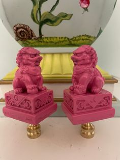 "Pretty pink foos to top your special lamps. Brass bases. 3 5/8\" tall. Fits all sized lamps. A beautiful pop of color for the chinoiserie lover. Male and female. You are purchasing the pair." Foo Dogs Decor, Chinoiserie Lighting, Diy Chinoiserie, Chinoiserie Lamp, French Chinoiserie, Boat Living, Modern Chinoiserie, Japanese Lamp, Dog Lamp