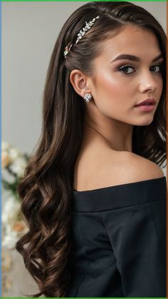 Looking for the ultimate prom hairstyle? Our guide features 15 charming updos perfect for long hair. From elegant buns to pretty braided styles, these classy looks will make your prom night unforgettable. #1 Espresso Swirl Braid Cascade #2 Golden Glamour Waterfall Braid #3 Icy Diamond Side-Swept Waves #4 Caramel Ripple Side Braid #5 Sunset Twist Bridal Hair Down Accessories, Casual Prom Hairstyles, Hair On The Side Hairstyles, Hair On One Side Style, Side Hair Do, Hairstyles Ideas For Party, Prom Hairstyles For Round Faces, Medium Hair Hairstyles For Wedding, Hairstyle For Suits For Women