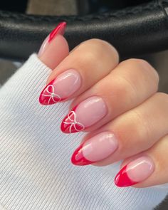 Bow Nail Designs, Candy Cane Nails, Nagel Tips, Girly Acrylic Nails, Nail Swag, Xmas Nails, Dream Nails, Pretty Acrylic Nails