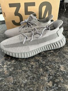 #ad Premium YEEZY BOOST 350 V2 Steel Grey Size 10.5 Mens. NWB, Fashion Mens Shoes Yeezy Boost 350 V2, Adidas Yeezy Boost 350, 350 V2, Yeezy Boost 350, Steel Grey, Fashion Mens, Yeezy Boost, Adidas Yeezy, Adidas Yeezy Boost