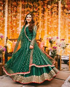 Dress For Mehndi Function, Dresses For Mehndi Function, Dress For Mehndi, Green Wedding Suit, Mehndi Function, Mehndi Outfit