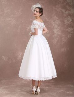 Vintage Bridal Dress, Short Wedding Dress Vintage, Bridal Dresses Vintage, Retro Bridal, Short Wedding Dresses, Vestidos Retro, White Bridal Dresses, Bow Sash, Tea Length Wedding