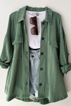 outfits green Stil Boho, Blouse Models, Womens Long Sleeve Shirts, Inspiration Mode, Polo Collar, Cute Casual Outfits