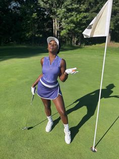 Black Women Golf Outfit, Golf Black Women, Women Golf Outfit, Girl Hobbies, Girl Activities, Sport Fits, Female Golfer