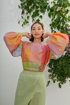 ELIZABETH TOP | JUPITER CHEX – Rujuta Sheth Rujuta Sheth, Ropa Upcycling, Gathered Sleeves, Look At You, Looks Style, Mode Inspiration, Cropped Top, Colorful Fashion