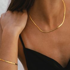 The Nassaus Set Gold (4489708142705) Gold Herringbone Chain, Waterproof Jewelry, Chain Choker Necklace, Nassau, Gold Chain Necklace, Chain Choker