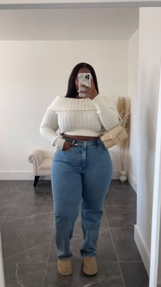 Curvy Cozy Outfit, Mid Size Outfits Streetwear, Casual Plus Size Fashion, Las Vegas Winter Outfit Ideas Plus Size, Fall Curve Outfit, Winter Outfit Inspo Plus Size, Everyday Outfits Fall Plus Size, Thick Outfits For Women, Cute Everyday Outfits Plus Size