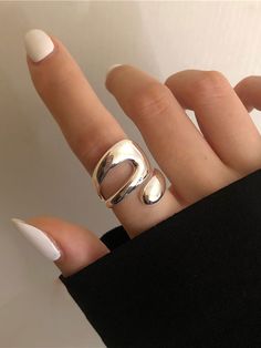 DETAILS
Composition: 92.5% Silver, 7.5% Copper Chic Rings, Hippy Chic, Media Screen, Cuff Rings, Silver Accessories, List Style, Color Ring, Style Boho, Types Of Rings